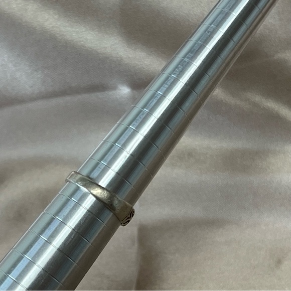 Sterling Silver 925 Engraved Scroll Work Ring Band Size 8.5 Dainty Boho Style - Picture 14 of 14